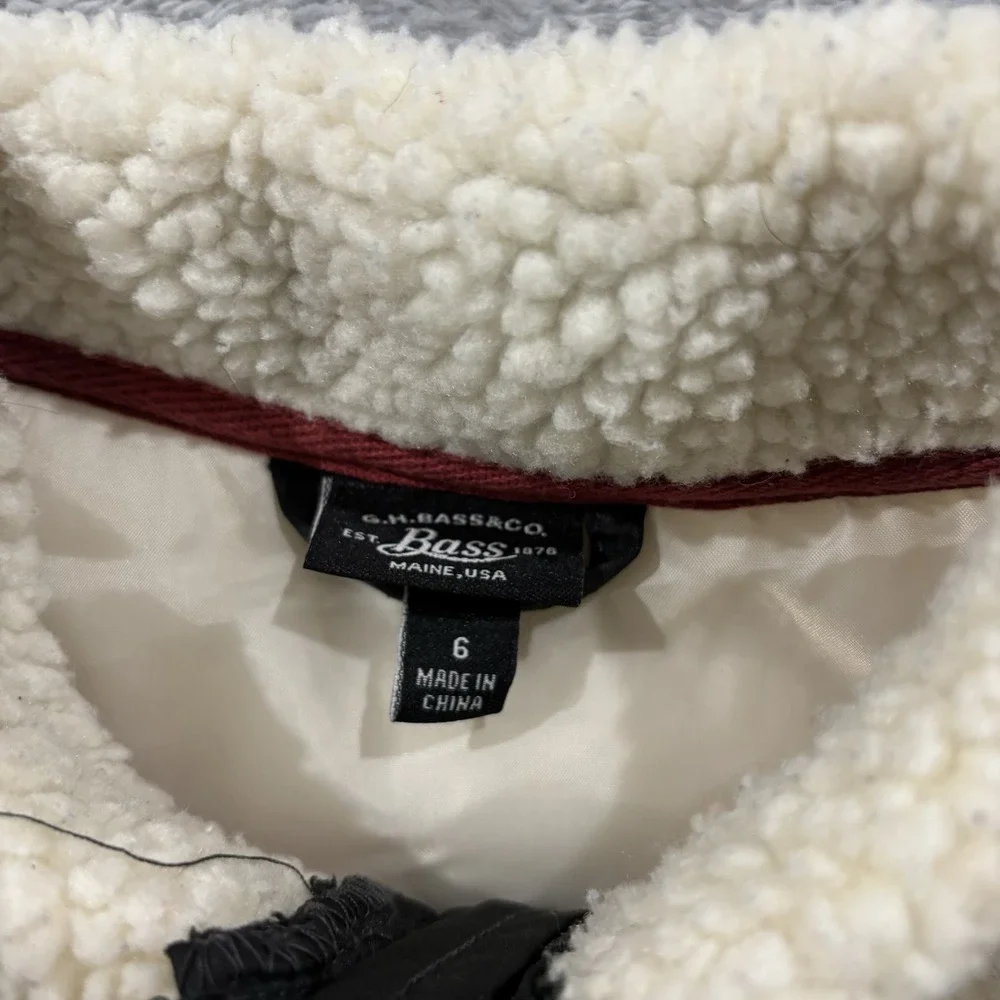 G.H. Bass & Co. Sherpa Fleece Vest Youth Kids 6 White Black Full Zip